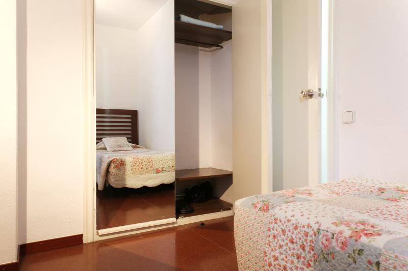 Sweet Bcn Three Bedroom Apartment バルセロナ エクステリア 写真